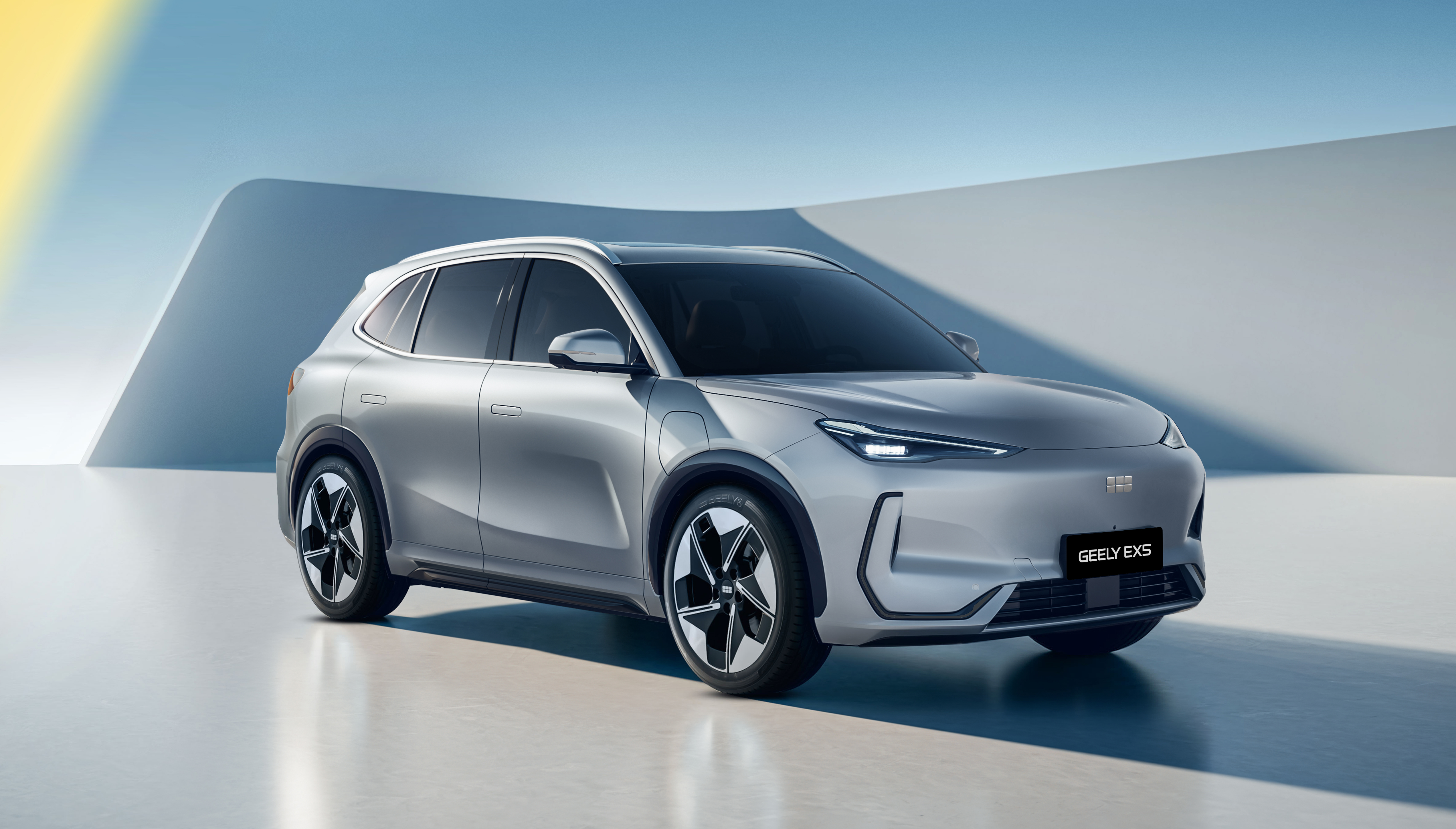 Jarak Tempuh Mobil Listrik: Seberapa Jauh EV Bisa Melaju?